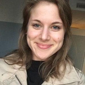 Meet your Posher, Caitlin